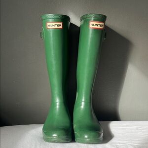 Hunter Classic Forest Green Boots